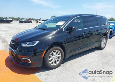 2025 Chrysler Pacifica Select from USA, damaged, VIN 2C4RC1BG4SR584569